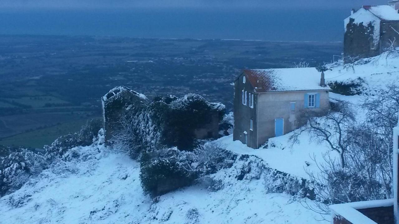 Casa Bonino Hotell Prunelli-di-Fiumorbo Exteriör bild